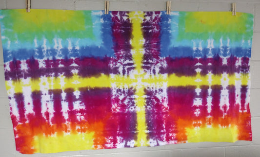 Rainbow Cross tie-dye tapestry